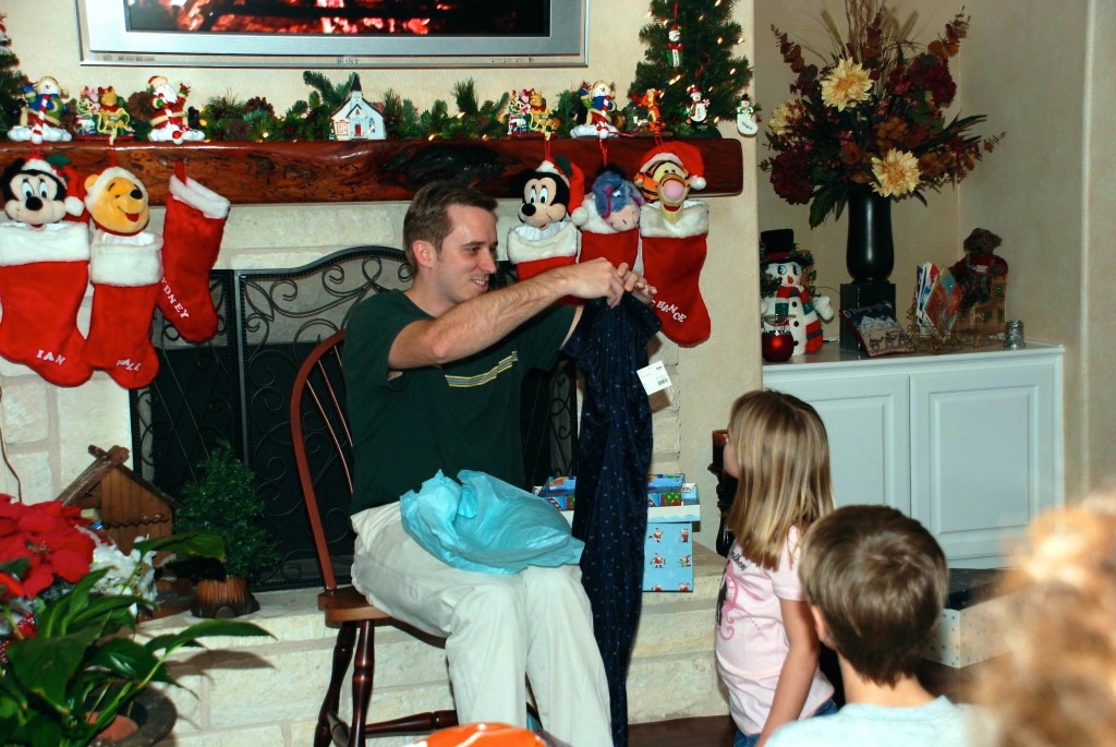 2008-12-24-62 Christmas Eve J&J.jpg